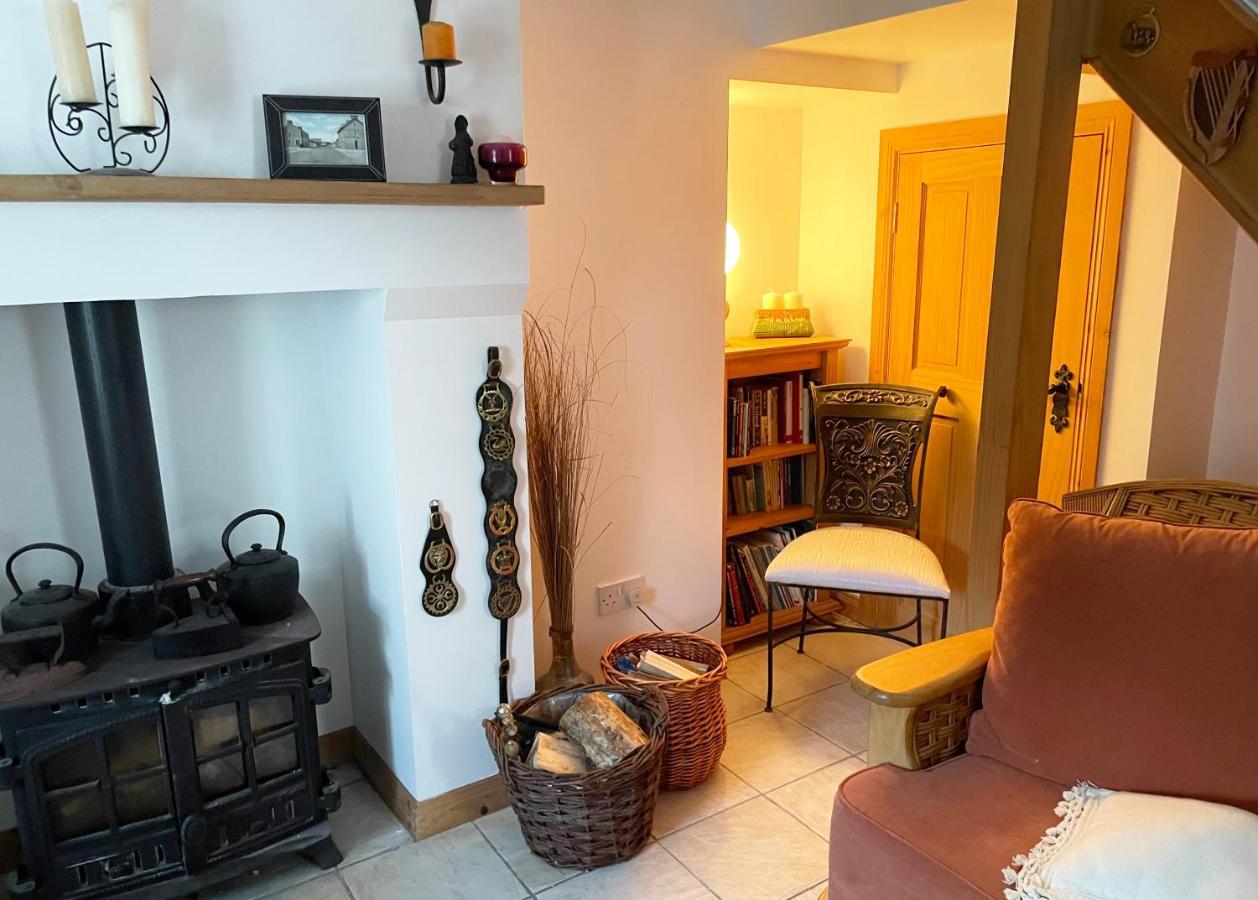 Main Street Cottage, Ballintoy Eksteriør billede